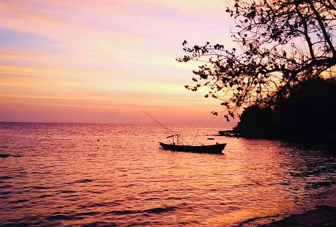 18 hon dao hoang so khap 3 mien cho ban tha ho check in het mua he