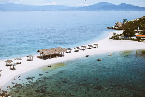 18 hon dao hoang so khap 3 mien cho ban tha ho check in het mua he