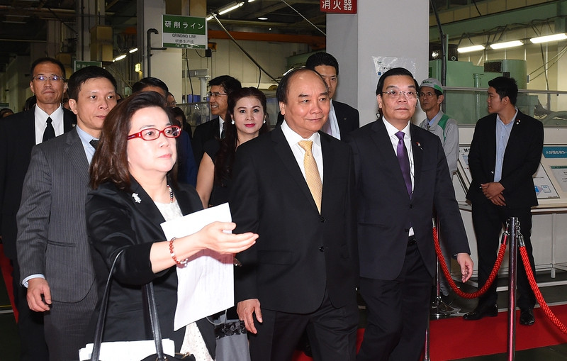 hinh anh thu tuong tham nha may cua tap doan nidec nhat ban