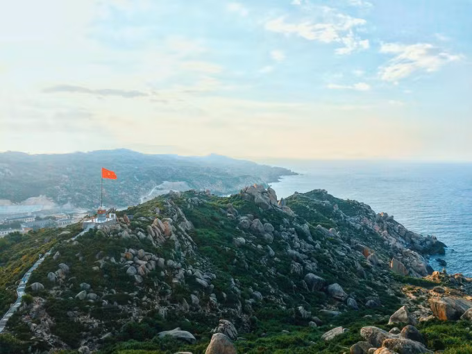 18 hon dao hoang so khap 3 mien cho ban tha ho check in het mua he