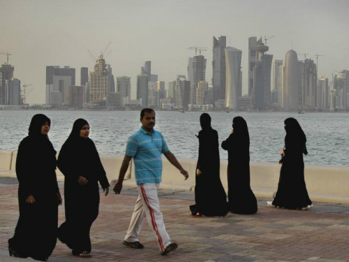 vi sao mot loat nuoc arab co lap qatar