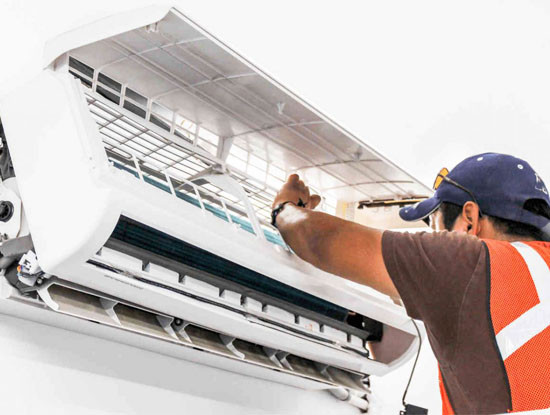 Đợt nắng nóng khủng khiếp đầu hè vừa qua càng cho thấy tầm quan trọng việc chủ động định kỳ bảo dưỡng, vệ sinh điều hòa. huong dan cach bao duong dieu hoa dung chuan