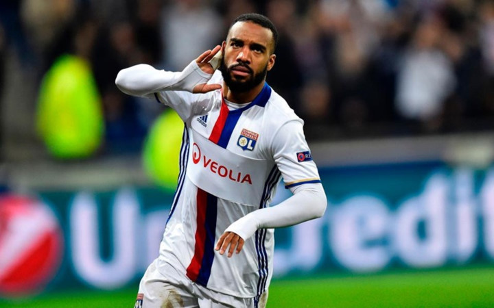 pogba griezmann va danh sach 26 hao thu dt phap chuan bi do suc dt anh