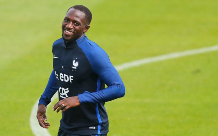 pogba griezmann va danh sach 26 hao thu dt phap chuan bi do suc dt anh