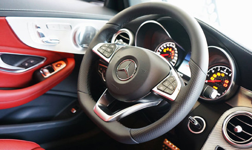 mercedes c43 amg gia 4 2 ty dong doc nhat viet nam