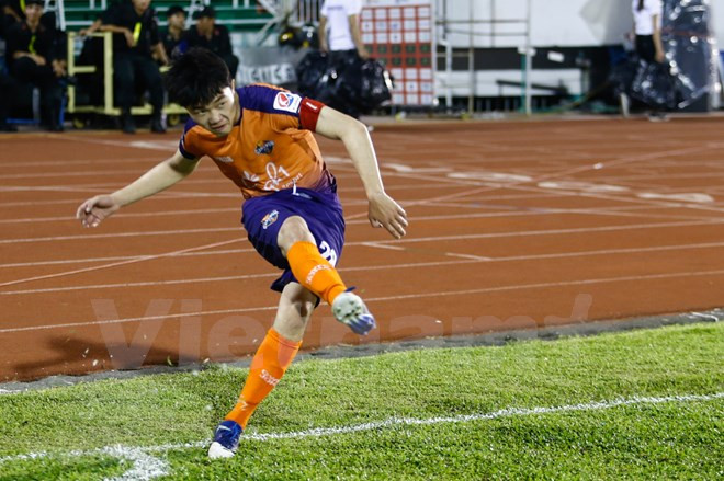 xuan truong lac long trong ngay gangwon co mat o thong nhat