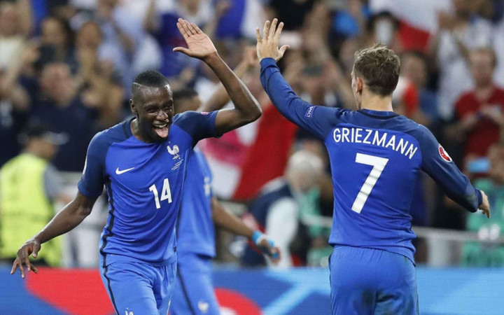 pogba griezmann va danh sach 26 hao thu dt phap chuan bi do suc dt anh