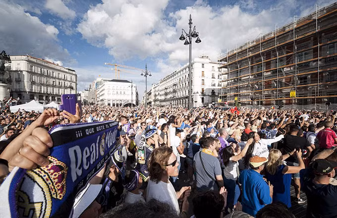 toan canh le an mung hoanh trang bac nhat cua real madrid