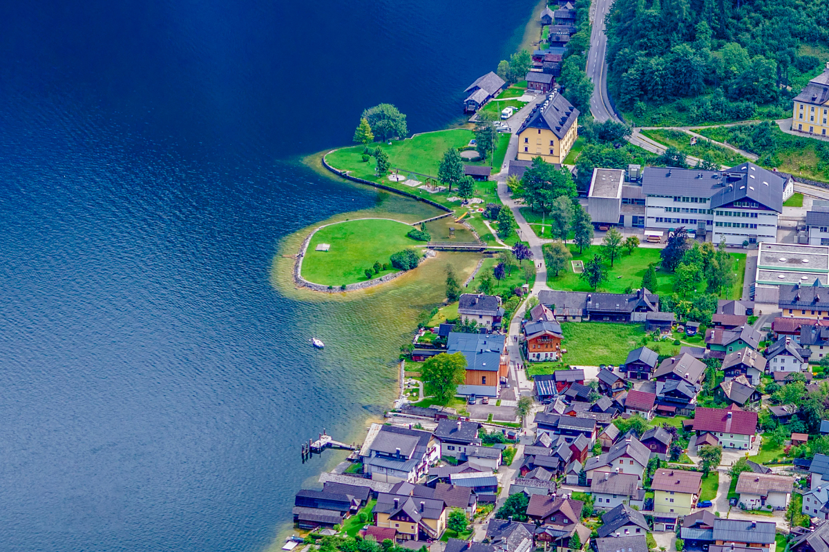 Hallstatt - một trong 50 thị trấn đẹp nhất thế giới