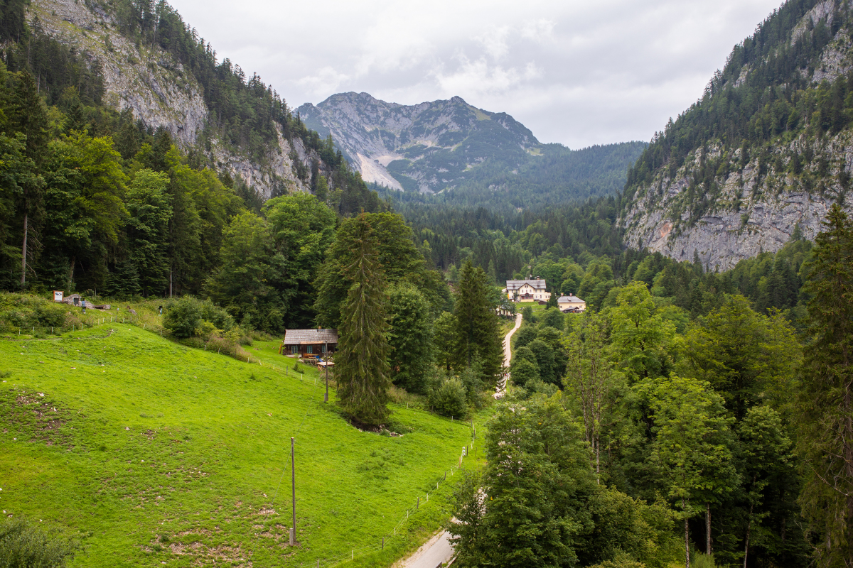 Hallstatt - một trong 50 thị trấn đẹp nhất thế giới