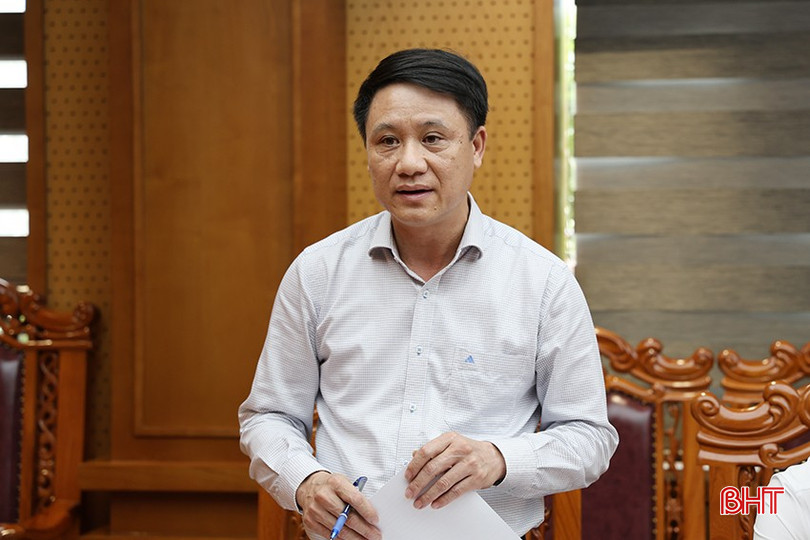 Đồng chí Hồ Đức Diệu- Phó Chánh Văn phòng Thường trực Văn phòng Tỉnh ủy phát biểu tại buổi làm việc. bqbht_br_img-5191-lai.jpg