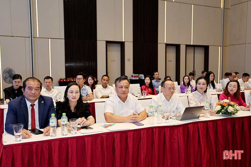 Đại biểu tham dự buổi tọa đàm và gặp mặt doanh nghiệp. bqbht_br_img-7955-11.jpg