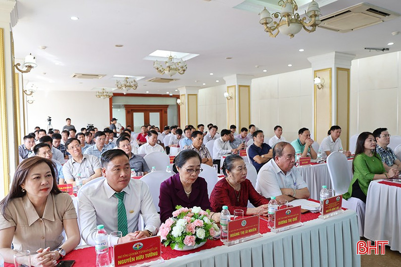 Các đại biểu tham dự lễ ký kết. bqbht_br_img-9935.jpg
