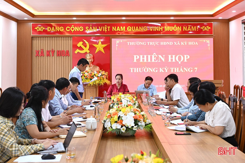 Thường trực HĐND xã Kỳ Hoa tổ chức phiên họp thường kỳ tháng 7. bqbht_br_dsc-f7936.jpg