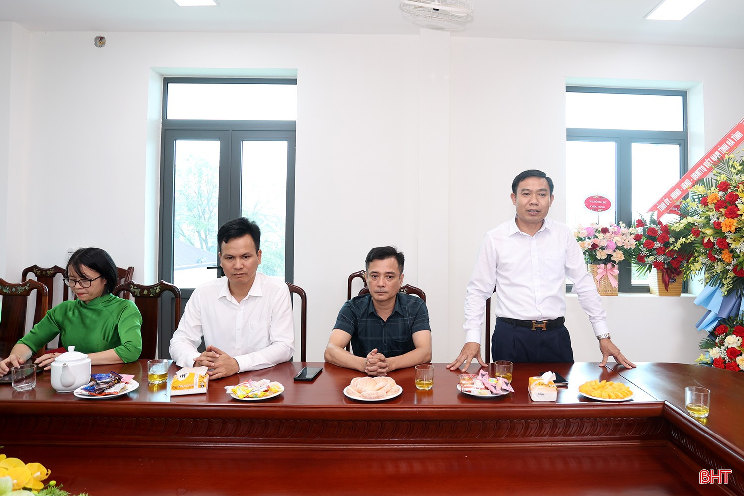 Đồng chí Trần Đình Ước phát biểu cảm ơn tình cảm các đồng chí lãnh đạo tỉnh. bqbht_br_aimg-1275.jpg