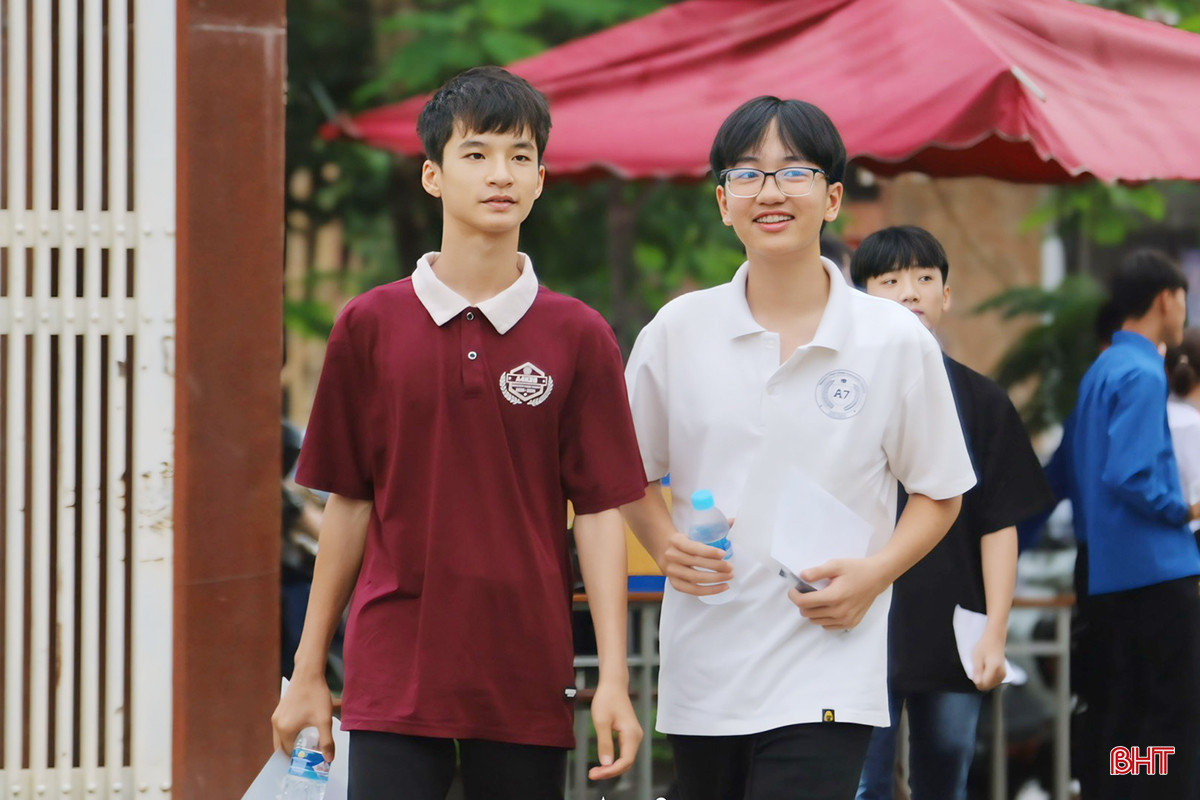 z5517457715808_3cf963be8a998c68b652bbe5efcc535d.jpg