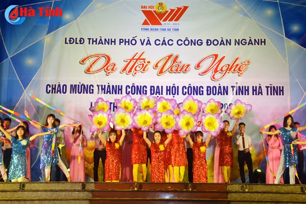 da hoi van nghe mung thanh cong dai hoi cong doan ha tinh
