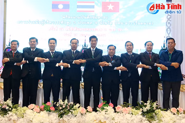 ky bien ban ghi nho hop tac 9 tinh 3 nuoc viet nam lao thai lan