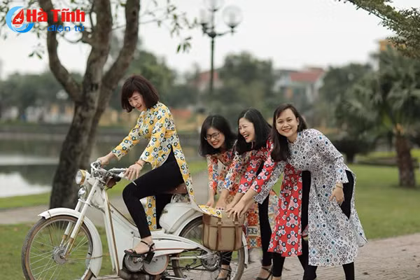 them bo anh co ba sai gon khien gioi tre ha tinh phat cuong