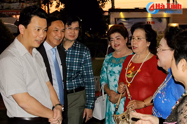 cac tinh su dung duong 8 va duong 12 bat tay hop tac cung phat trien