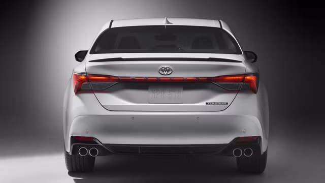 toyota avalon 2019 chinh thuc lo dien