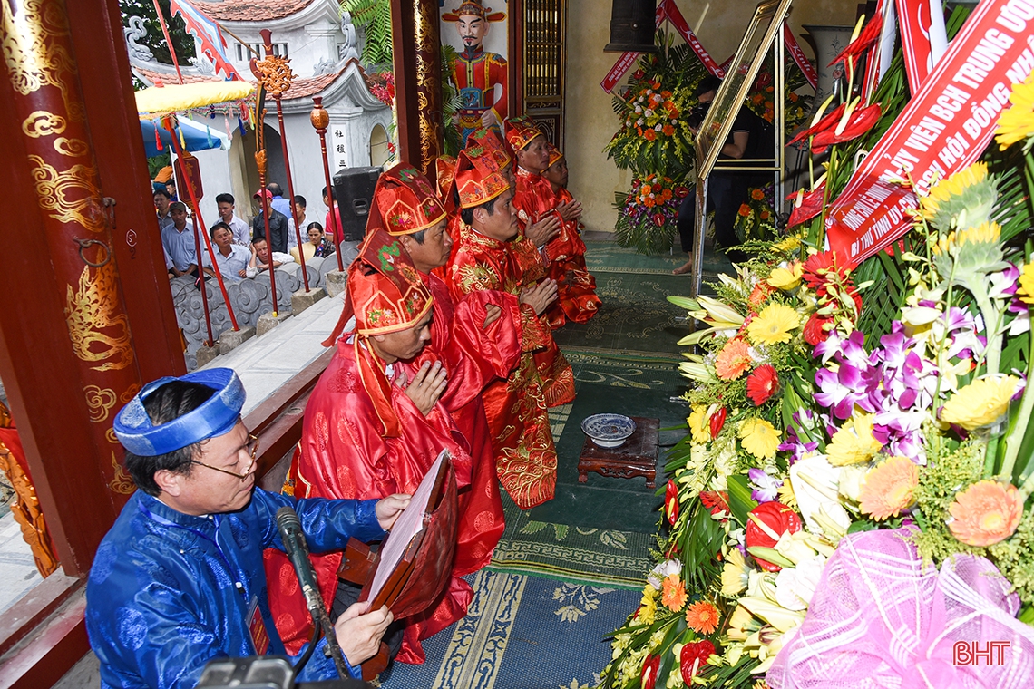 Lễ hội đền Chiêu Trưng - linh thiêng và rực rỡ!