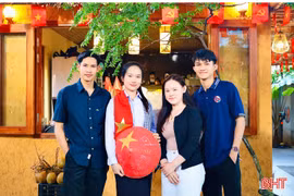 Người nước ngoài cảm nhận không khí ngày lễ Quốc khánh ở Hà Tĩnh