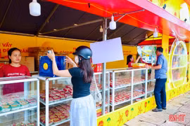 Thị trường bánh Trung thu khởi động sớm, đa dạng phân khúc