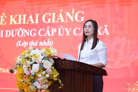 Khai giảng lớp bồi dưỡng cấp ủy cấp xã ở Hà Tĩnh 