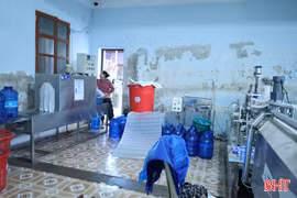 Cảnh báo nguy cơ mất an toàn từ nước uống đóng chai