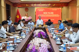 Lấy ý kiến sửa đổi các dự án luật về đầu tư, ngân sách và hải quan