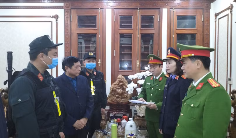 Bắt giam nguyên Phó Chủ tịch tỉnh và nguyên Giám đốc Sở TN&MT Hà Nam