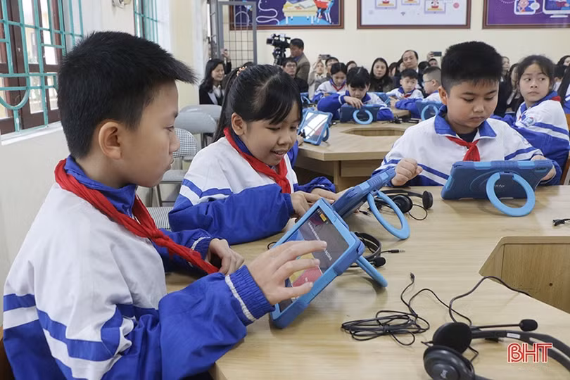 Ra mắt mô hình thí điểm lớp học thông minh đầu tiên ở TP Hà Tĩnh