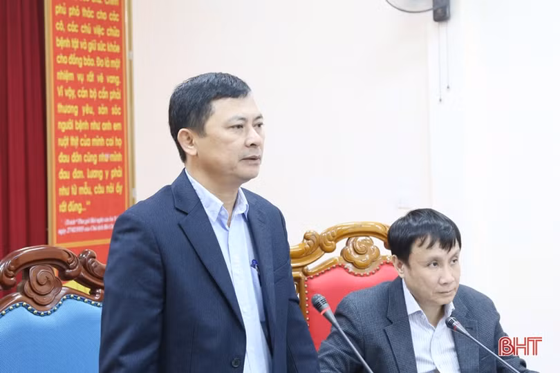 Bệnh viện Trung ương Huế tiếp tục hỗ trợ đào tạo nhân lực, chuyển giao kỹ thuật cho Hà Tĩnh