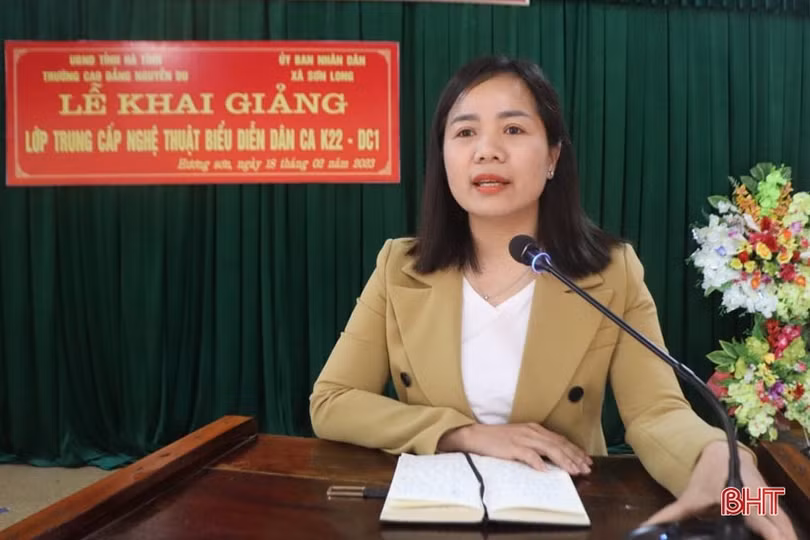 Người dân Hương Sơn được đào tạo trung cấp nghệ thuật biểu diễn dân ca
