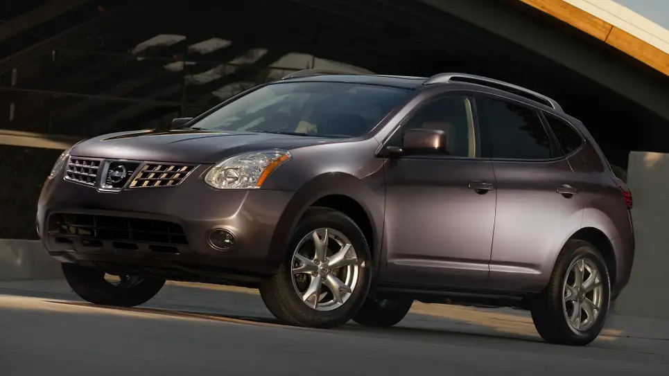 5 mẫu xe bán cả thế hệ mới lẫn cũ: Có bản cũ còn cháy hàng