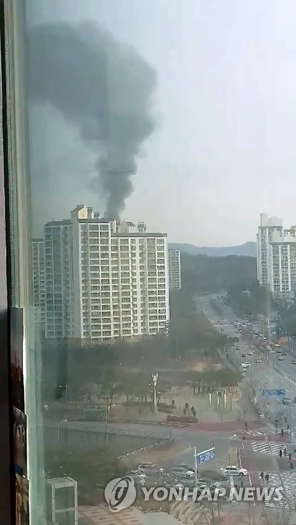 Nổ lớn tại nhà máy sản xuất đạn dược Hàn Quốc, 3 người chết