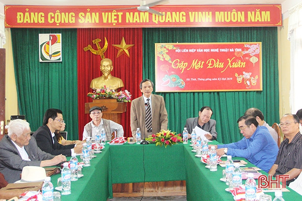 Sáng tạo tác phẩm mới phản ánh hơi thở cuộc sống, phục vụ công chúng