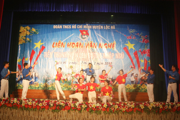 Lộc Hà liên hoan tiễn 88 tân binh lên đường nhập ngũ