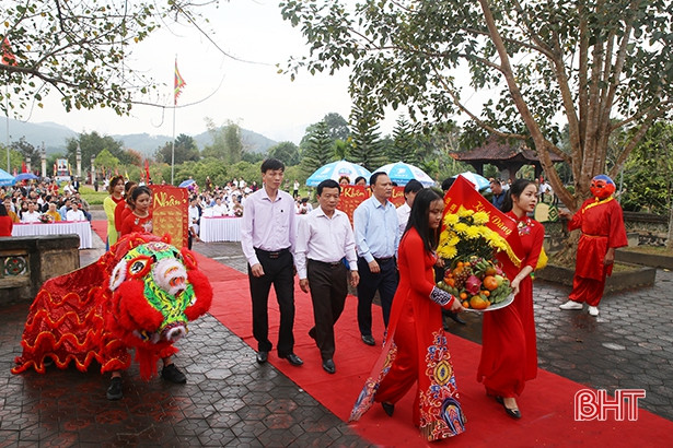 Thành kính lễ dâng hương, tri ân Đại Danh y Lê Hữu Trác