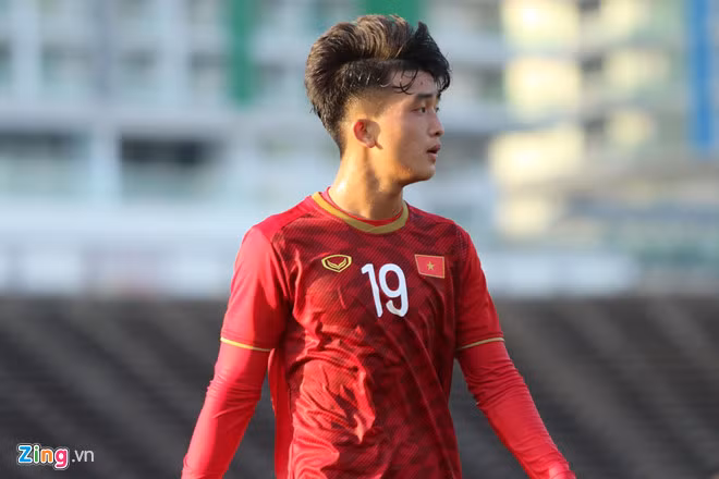 U22 Việt Nam lội ngược dòng thắng U22 Philippines trong 4 phút