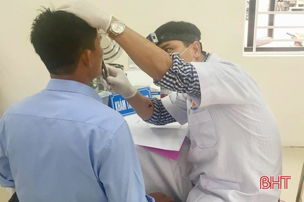 Chủ động xét nghiệm ma túy cho lái xe dịch vụ vận tải ở Hà Tĩnh