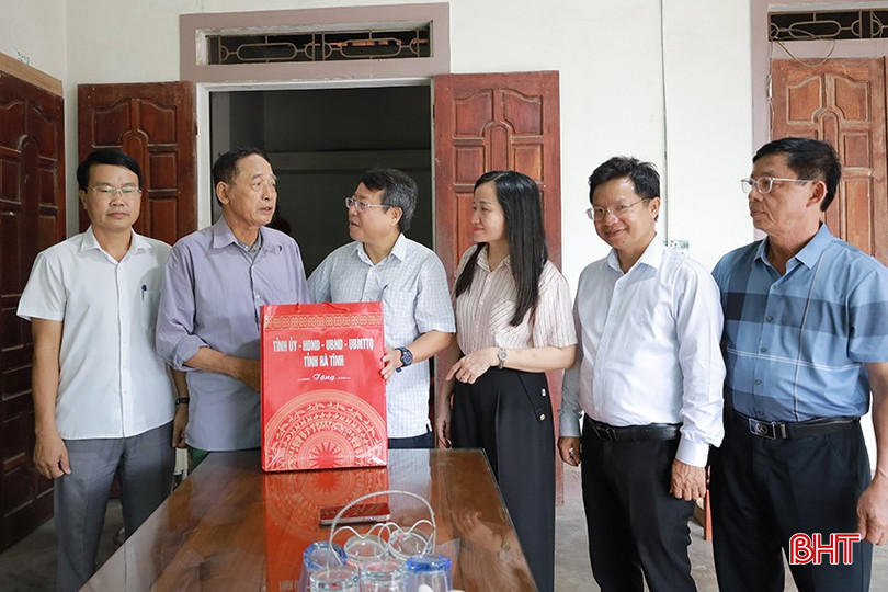 ... và ông Nguyễn Đức Tường (SN 1949, ở thôn Tri Khê) - thương binh 3/4. bqbht_br_ong-tuong.jpg