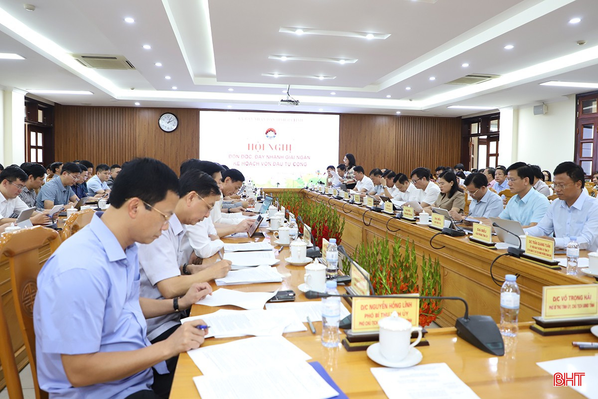Đại biểu tham dự cuộc họp. bqbht_br_img-9306-copy1.jpg