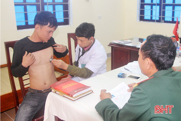 164 thanh niên Vũ Quang tham gia khám tuyển nghĩa vụ quân sự năm 2020