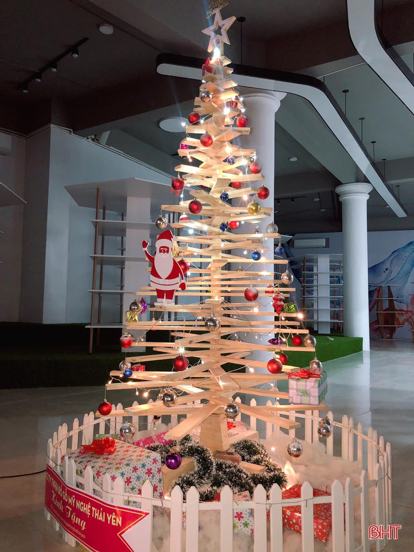 “Lạc bước” vào không gian đón mừng Giáng sinh 2019 tại Hà Tĩnh