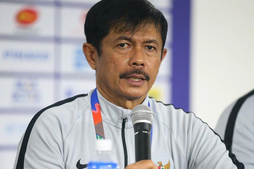 HLV Indra Sjafri mất việc vì “phù thủy” Park Hang-seo