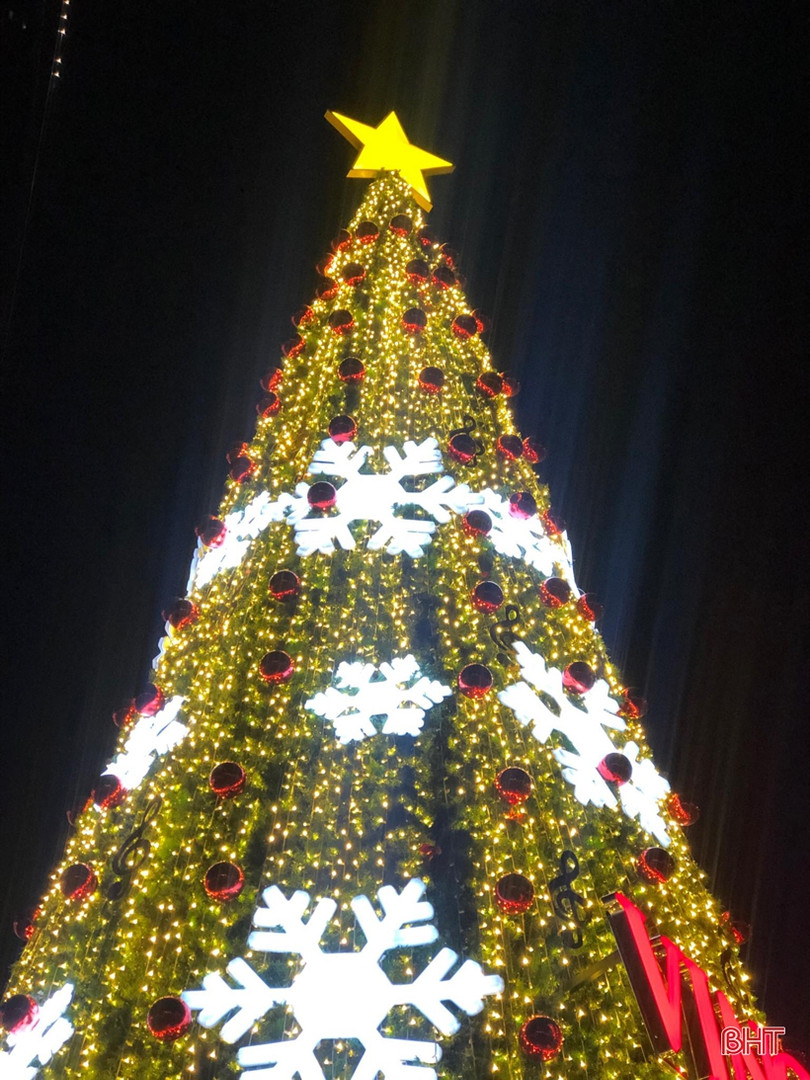 “Lạc bước” vào không gian đón mừng Giáng sinh 2019 tại Hà Tĩnh