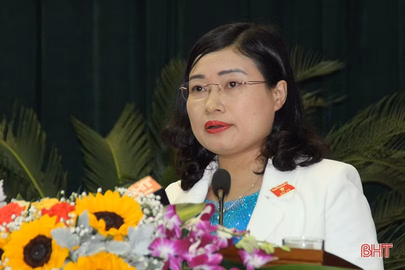 Đại biểu HĐND Hà Tĩnh tập trung trí tuệ “hiến kế” thực hiện các mục tiêu KT-XH năm 2020