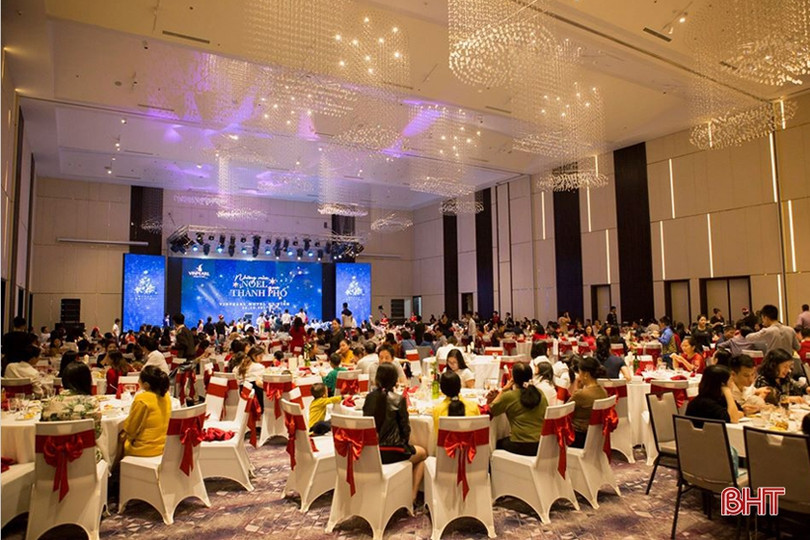 “Lạc bước” vào không gian đón mừng Giáng sinh 2019 tại Hà Tĩnh